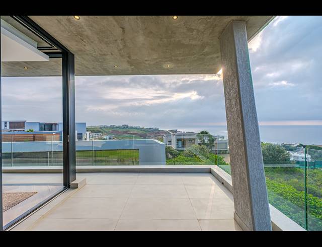 4 BEDROOM FREEHOLD FOR SALE IN ZULULAMI LUXURY COASTAL ESTATE